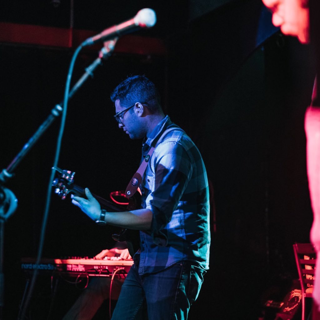 Dan_HL's profile picture. Singer/Writer from Boston. New album: Bull Moose out now! https://t.co/kt0me7afWl