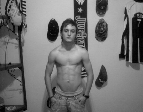 jordz014's profile picture. 