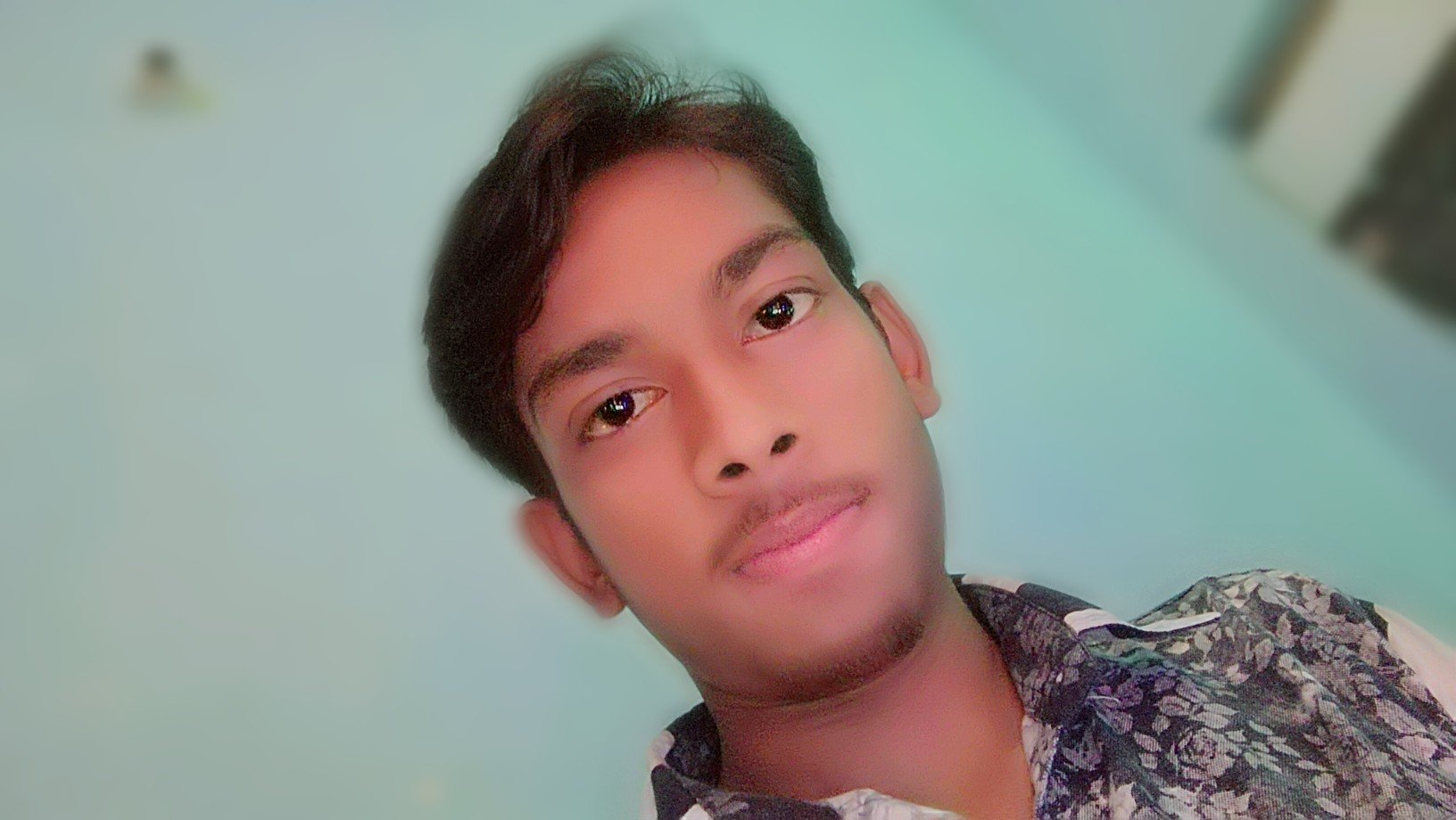 Kundans70082178's profile picture. Hai my good name kundan singh.
