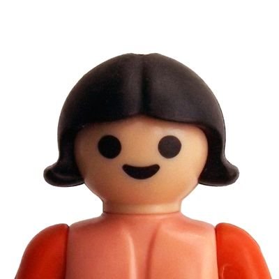 racscl's profile picture. Nos vemos en Bluesky.