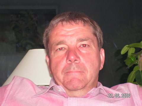 hornsnis's profile picture. Etnisk Vendelbo, kommer fra vandkanten og er vant til at stå i orkanens øje.  sejler havkajak, biodivers have, bor i skovkanten i Oense SØ.
Sosser formand