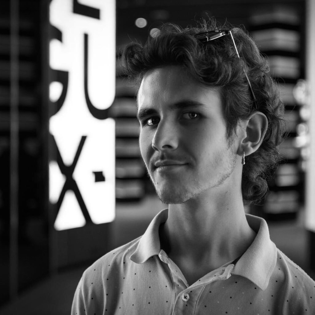 BernatPortell's profile picture. Fashion designer ✂️👗 // ATV 🩺🐶😻 // Mallorca📍Roma