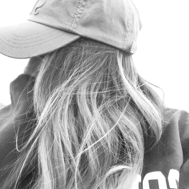 mccallyjens's profile picture. twenty-something. married to my husband. addicted to babies. becoming more girly as i get older. despite my best efforts, the opposite of meek.