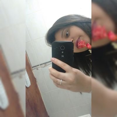 Eitta_PaulaF's profile picture. Antes de dormir costumo fazer muitos planos. Coloco você em cada um deles. 
{Since 13/02/13} de 2013 Para Sempre ... Paula curtiu 1x : 24/04/2017 às 12:07