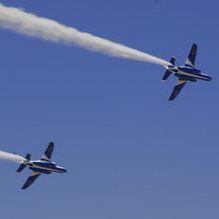 AStrekker's profile picture. 初老独身メタボ系男性。一時期のすっきり感はどこへやら。カメラを低姿勢で構えようとすると腹がつかえて長時間は辛い…そんなやつです。ITは、ガジェット？がそこそこ好きっぽいです。