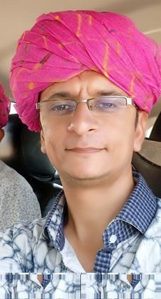 Hareshkumar_'s profile picture. Government and Politics Business & CEOs