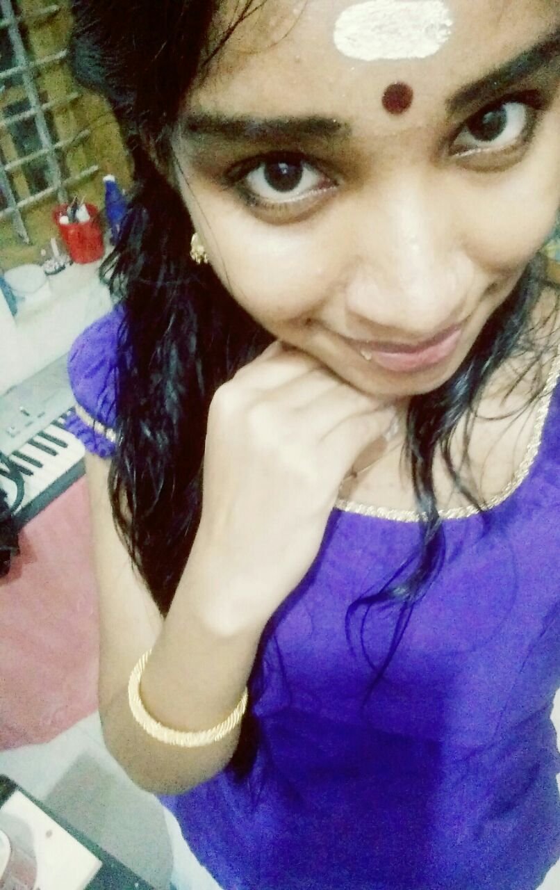 charath_aryaa's profile picture. 