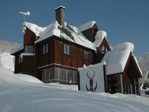 Northfieldlodge's profile picture. Flat screen satellite in bedrooms, wi fi, saunas, restaurant, Big Breakfasts, bar, good wine, excursions, our famous guest service and the powder!
