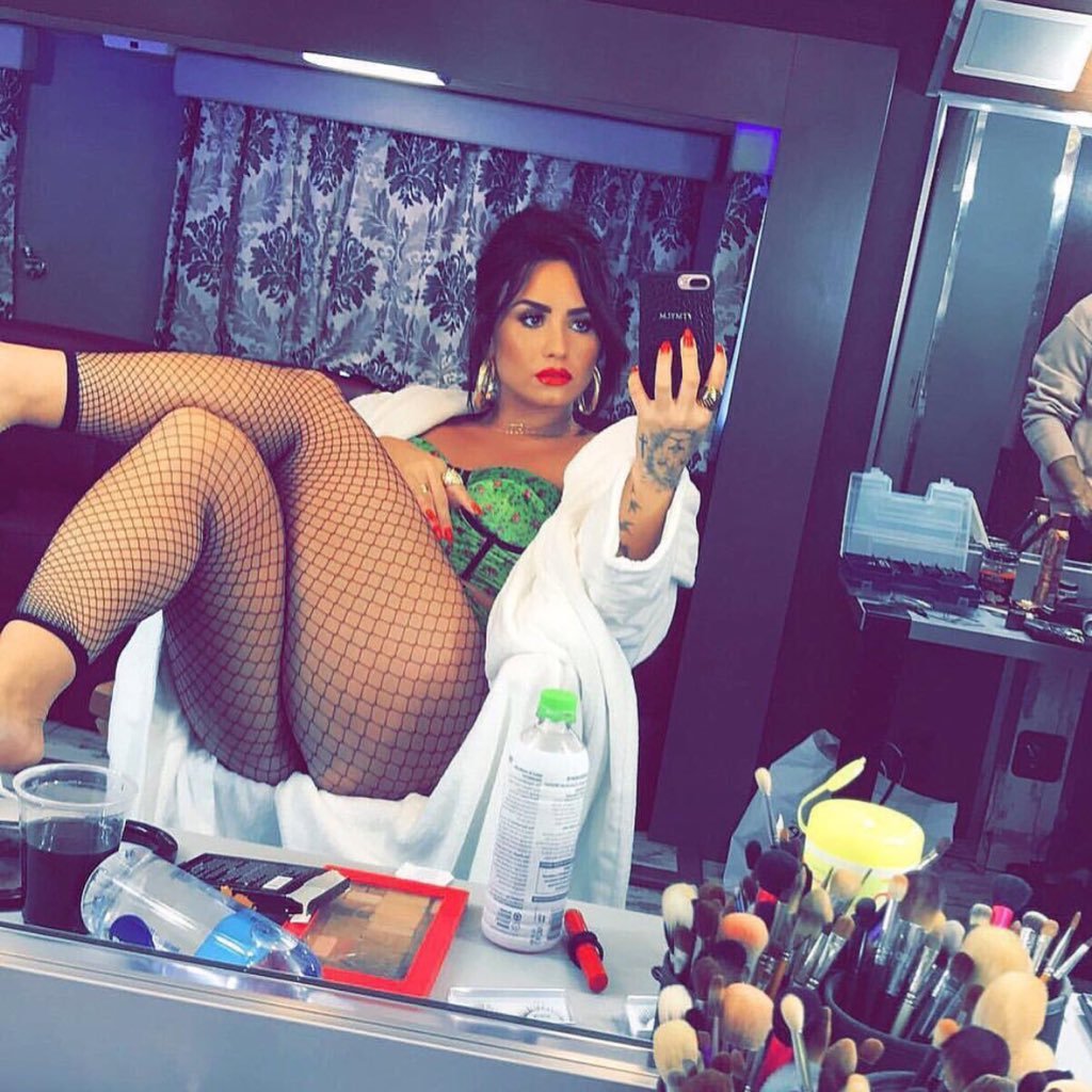 Twitter Demetria Lovato naked (52 photos), Sexy, Fappening, Feet, braless 2020 Twitter Demetria Lovato naked (12 foto and video), Tits, Hot, Selfie, underwear 2006