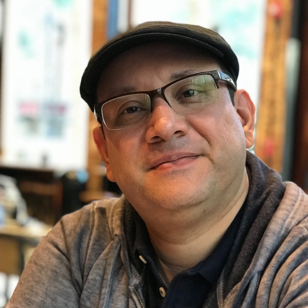 Director of Infra/Cloud at Private Company, 25+ years on IT, VCP. vExpert. vBrownbag LATAM crew, Bass Player. Tweets are my own. https://t.co/l2CuldOf1o