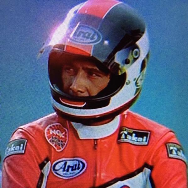 y_oda's profile picture. 普通の中年男性。 大手広告会社から求人関係に関わり始める。 某就職情報誌にて、就職ガイダンスイベントなどのプロデュース。 家族の障害者介護のため退社。 現在は、某病院勤務の医療従事者