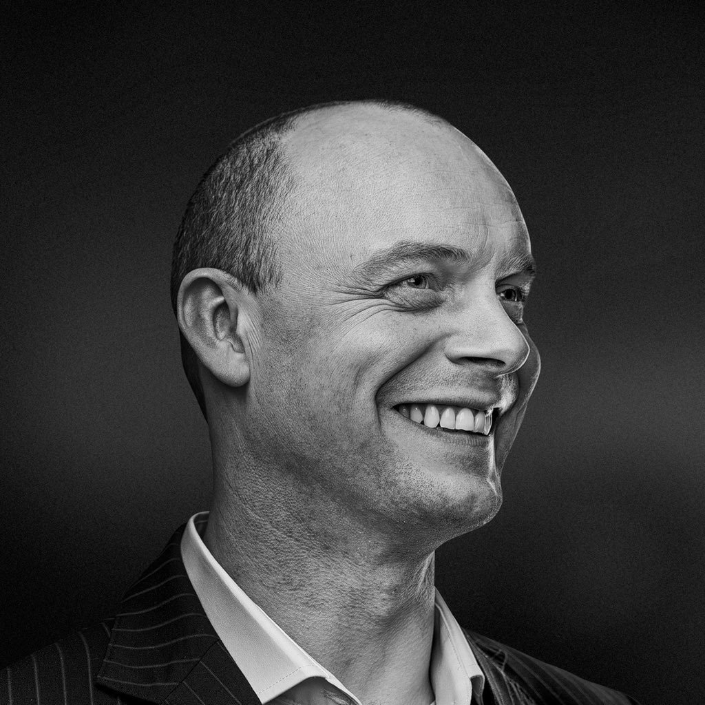 chrisrgray's profile picture. 