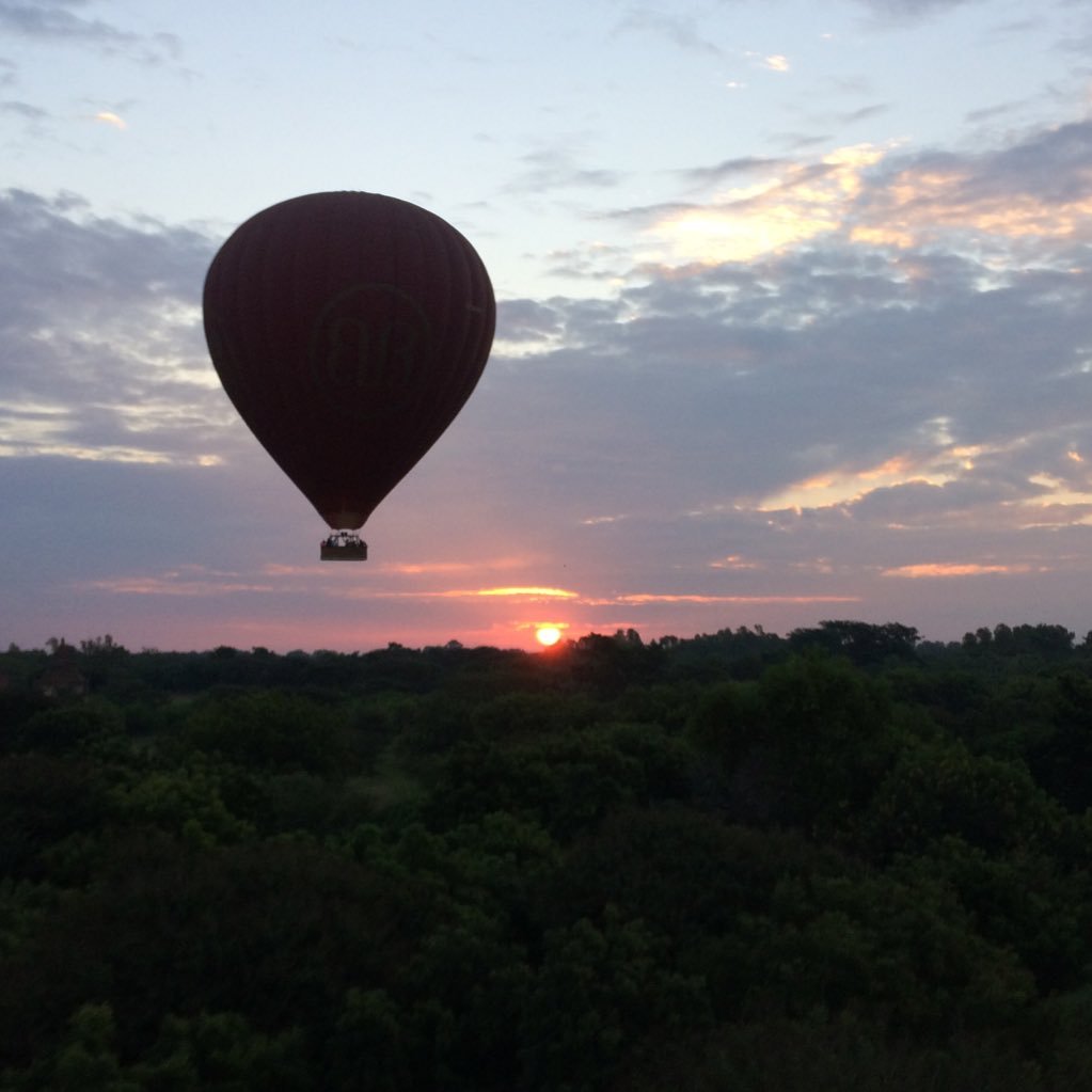 Specialists in aerial advertising & stunts using hot air balloons, gas balloons & airships. We deliver brand exposure & outstanding media coverage worldwide.