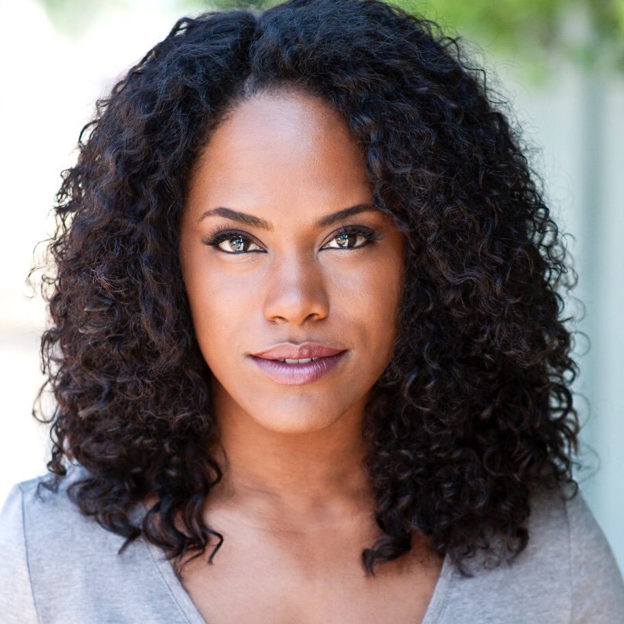 DaraihaSunshine's profile picture. 🤝 Founder & CEO @rayssunlightorg | 💼 #Inclusion Advocate @Google | 🗣#Speaker | 🎭 #Actress |💃🏾 #Dancer |👩🏽‍🎓#Dartmouth | 🌺 #AKA | ♋️ #Cancer