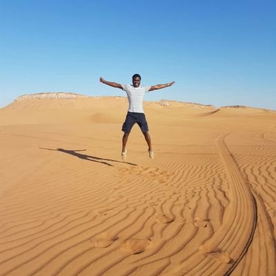 Faroukt's profile picture. ''La lucidité est la blessure la plus proche du soleil'' René Char.