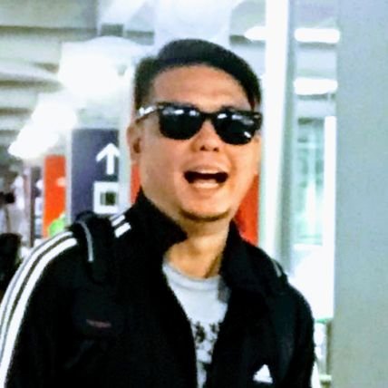 ninovalmonte's profile picture. random guy whose head is way up in the clouds // tweets are my own // https://t.co/2sJUPvptRY