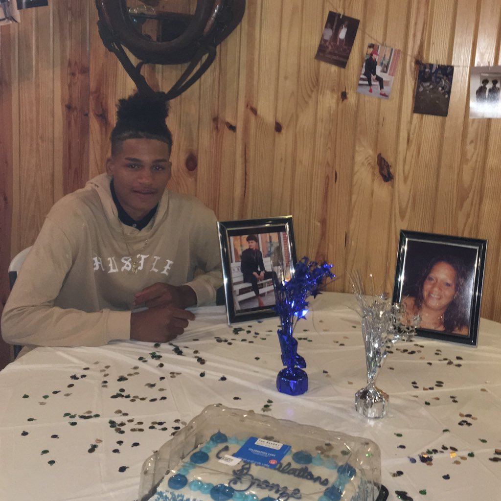 Rest In Peace Ma 🖤, Kw 🖤