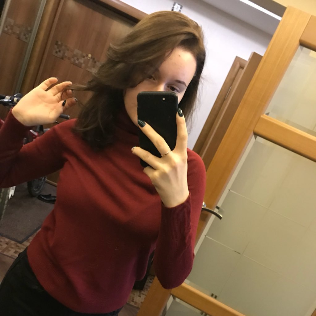 AnastasiaNestya's profile picture. Do not miss the moon, counting the stars