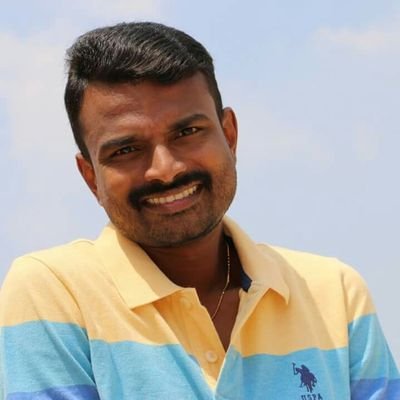 Asrar409025's profile picture. 