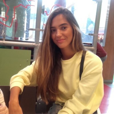 AnaGlzM's profile picture. #adalaber Front-end developer