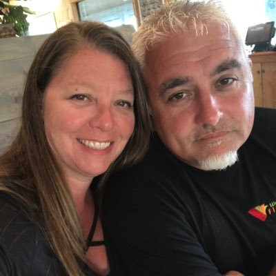 deanamill4's profile picture. 