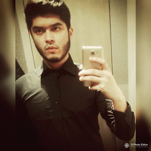 Journalist | Photographer | Digital Media Marketing expert