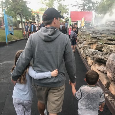 Sandfam5's profile picture. 