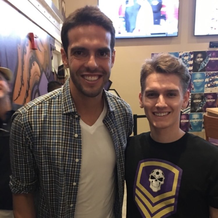 milanocsc22's profile picture. Forza Milan ⚽️ Vamos Orlando