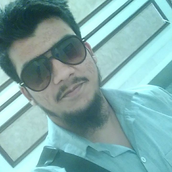 amirnaved2222's profile picture. 