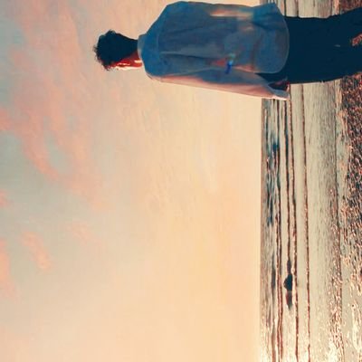 Hgf61582739's profile picture. 코덕