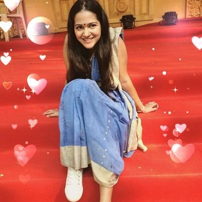 FIRST fanpage of Ayesha Kaduskar now staring in #YehUnDinonKiBaatHai as Preeti 💛 Follow us to know her closely! Ayesha follows us 💕