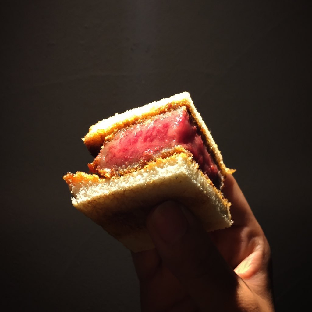 WAGYUMAFIA THE CUTLET SANDWICH ｜Open 12:00 - 20:00｜Close : TUE,Wed. UberEats→ https://t.co/HGHbfPwefO