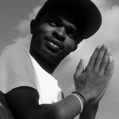 I'm a dope rapper from Durban in clermont I rap amashayangoma b thye clique the rest can eat a dick ND also winner of best male artist award @ulweshlanuOlwebeat