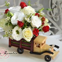 Rosalia Flowers - @Rosalia_Flowers Twitter Profile Photo