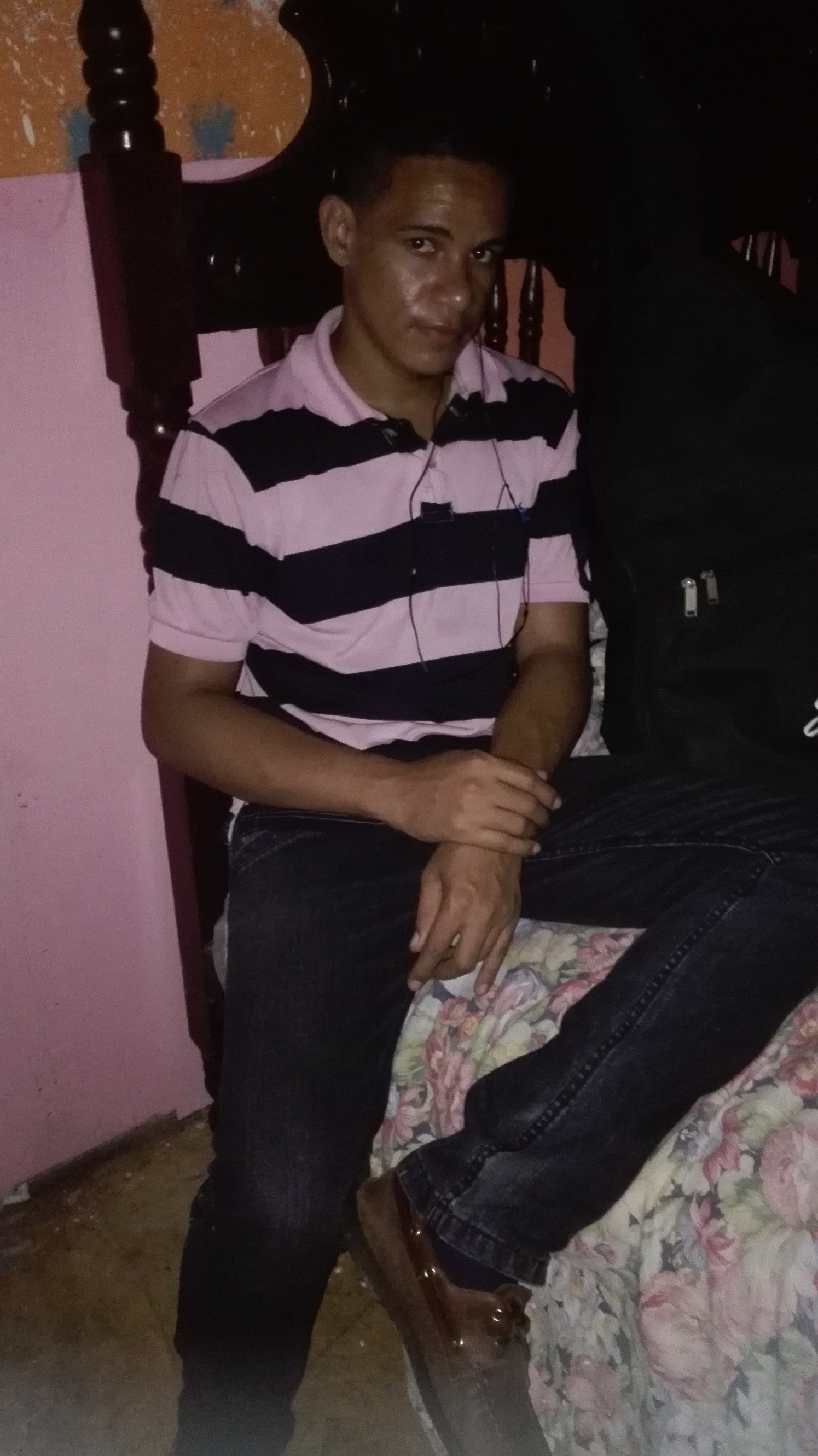 yuberispere's profile picture. 