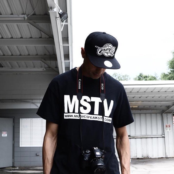 MusicSpeaksSly's profile picture. MusicSpeaksSly@gmail.com