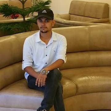 psapkota702's profile picture. 