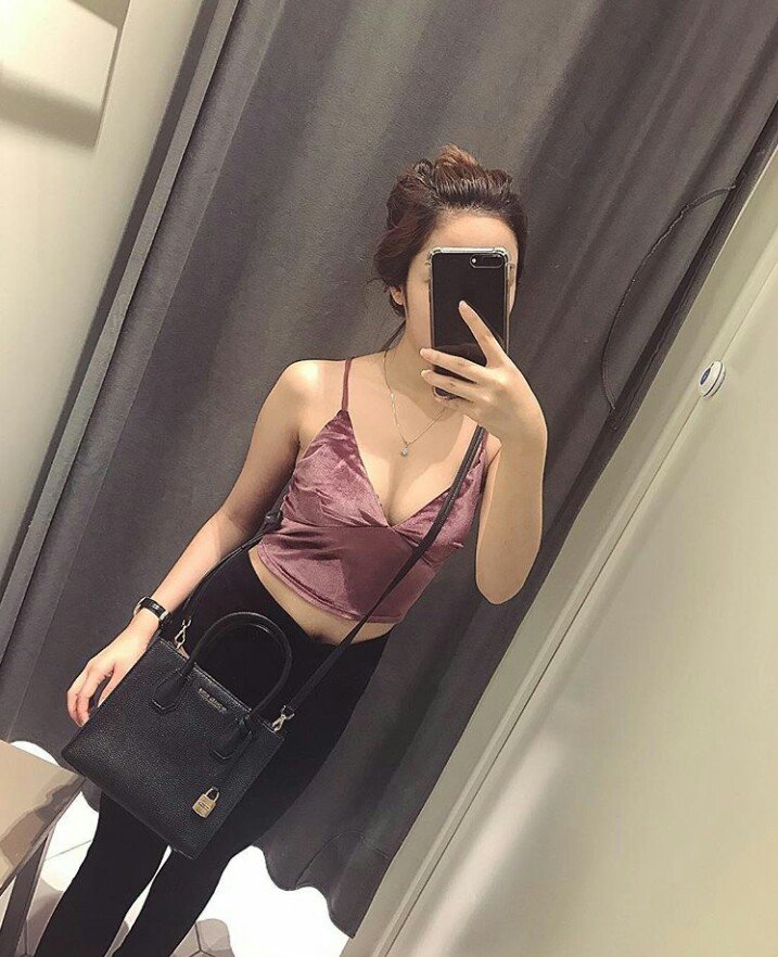 Evarzkamly's profile picture. ig: evarizkyamelya | id line: evarzkamelia