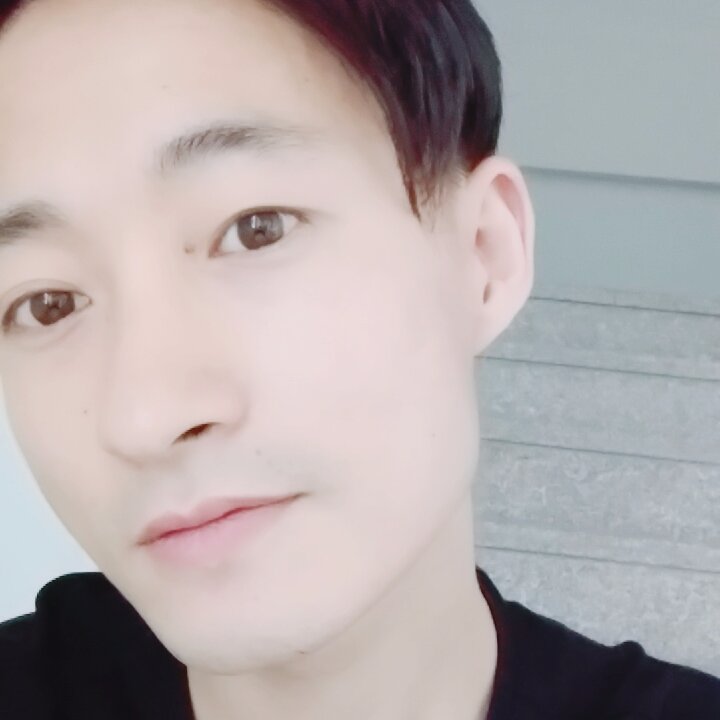 Alex940904Chan's profile picture. Sales Manager at  Hypercell battery.Inc
 Supplying  Lithium Battery