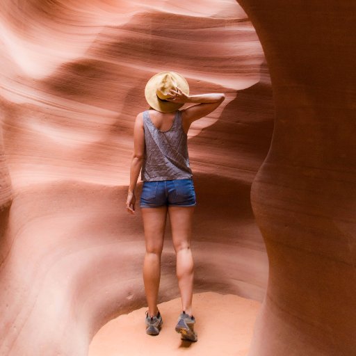 Wandering at @fndelsewhere. #Luxurytravel alum @kerdowneyafrica @harpertravel @marriott. Digital strategist. Adventure activist. Insta → https://t.co/TCFyDYXd4C
