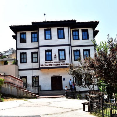 AİLE VE SOSYAL HİZMETLER MERKEZİ HACIAHMET SEMT KONAĞI