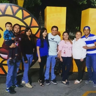 Estudiante UPSLP
Fútbol ⚽ y Béisbol ⚾
Grandes pasiones ☝️😎