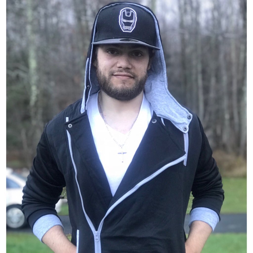 The1ChrisRamos's profile picture. 