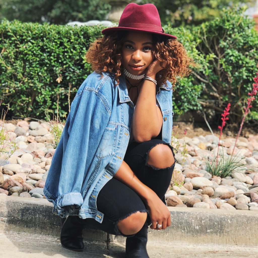 Posts from my blog and channel. From my life to yours ➰. New videos & blogs found here , subscribe & follow to stay updated . Personal acct @crystalotv_