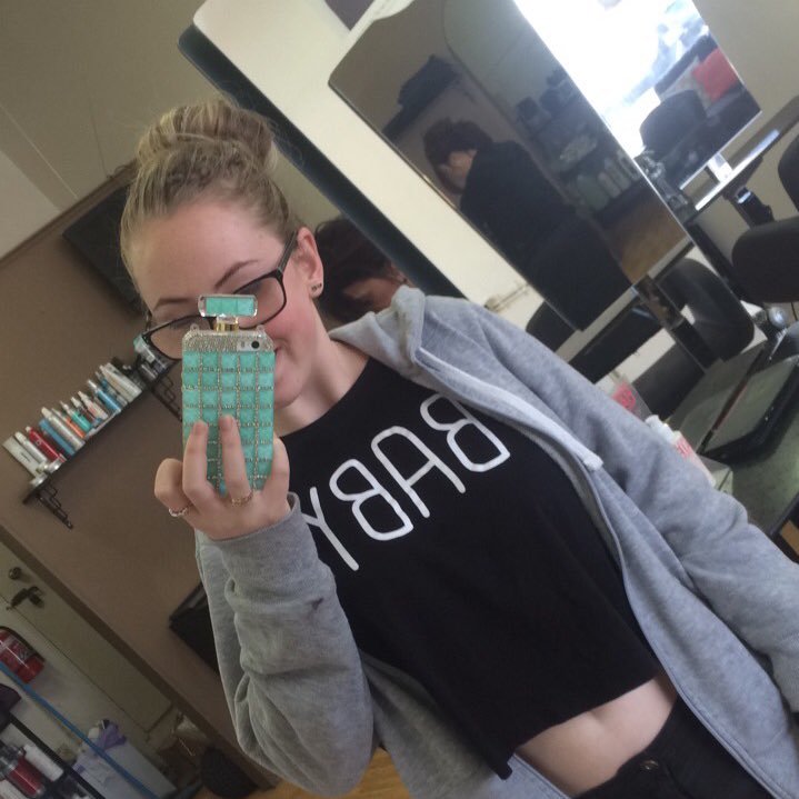 shianne__14's profile picture. 