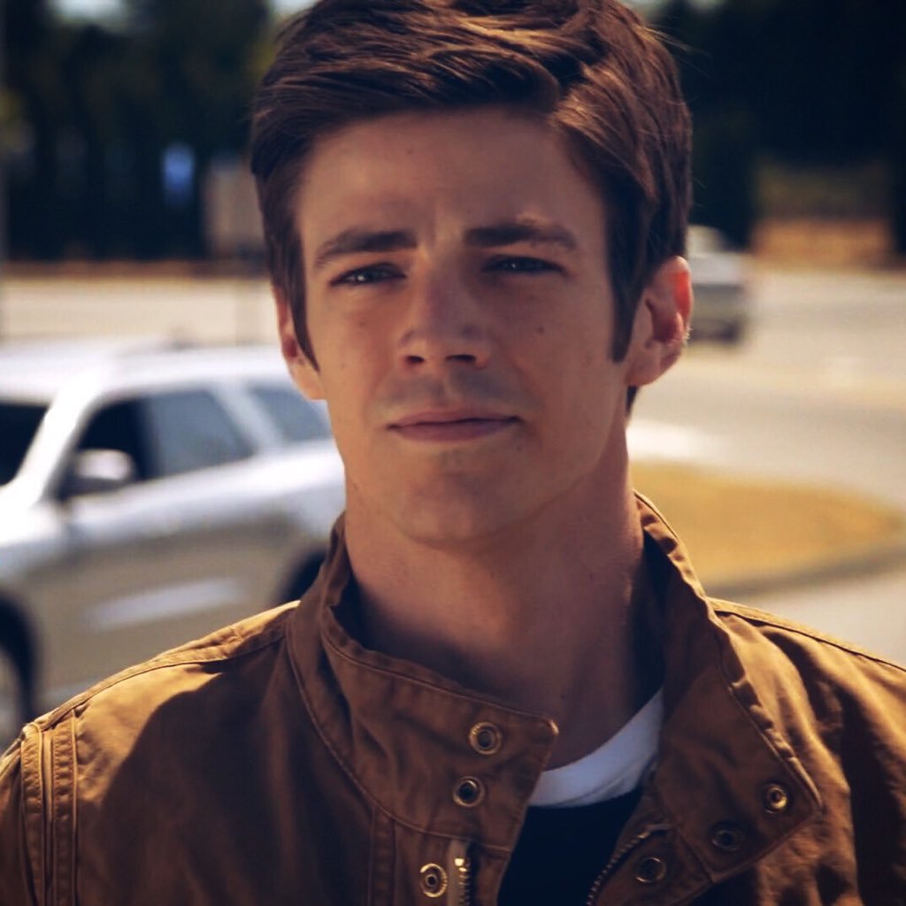 ❝What, you mean the grass stays green? And stop calling me Barry!❞ Jack Allen — roommate to @SteinStorm, from E70.「#Flarrow/ʀᴘ/ᴍᴄ/ʟɪᴛ/ʙɪ」#Physicist