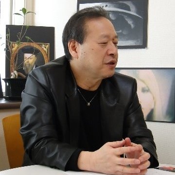 月刊「ムー」のメインライターを務めるオカルト界の重鎮・並木伸一郎の公式ツイッターです。
ＵＦＯ、ＵＭＡ、オーパーツ、心霊現象、都市伝説など、世界に蔓延る「謎」を研究し続けて50年。ツイッターでしか見られない「謎とロマンのつぶやき」がここにある。
※仕事のご依頼はDMでも受け付けております