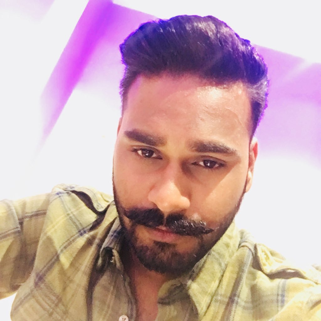 CBaravkar's profile picture. Businessman