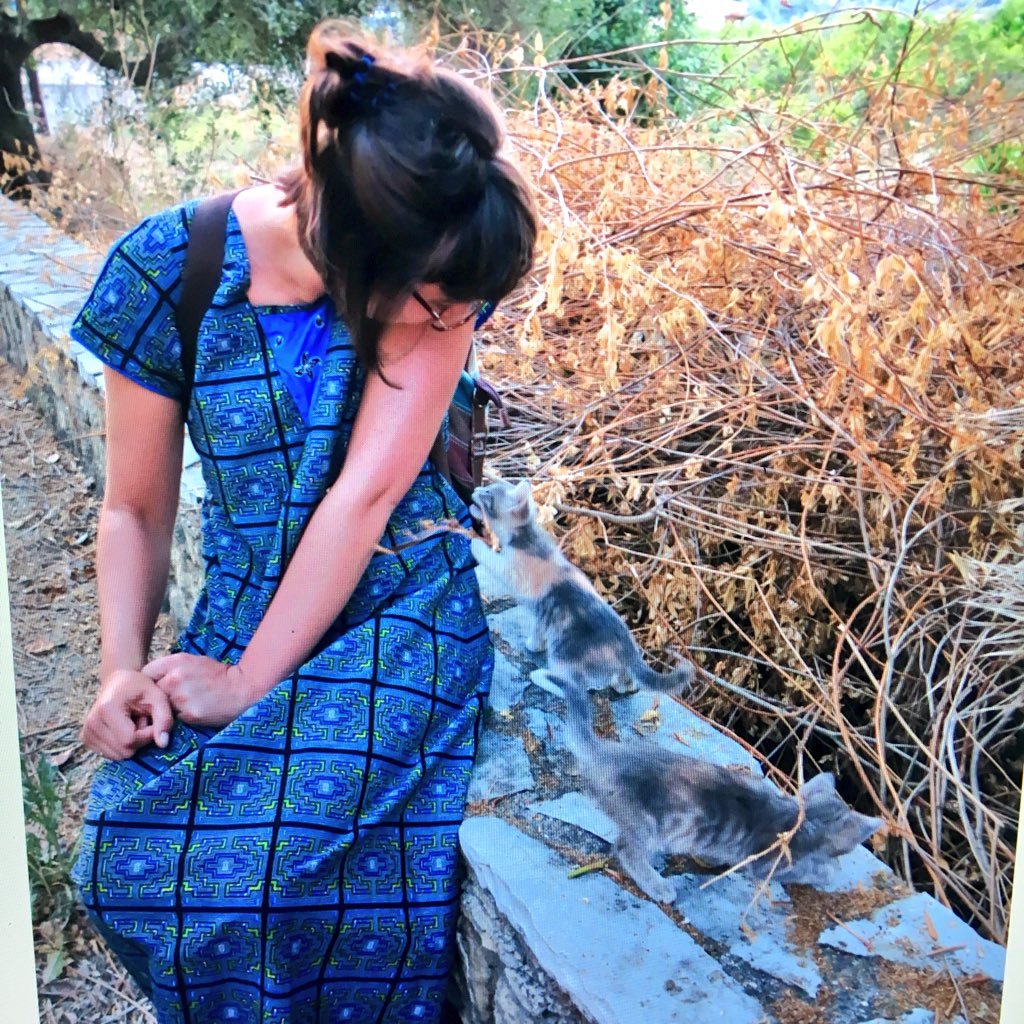 sophieandcrabs's profile picture. 