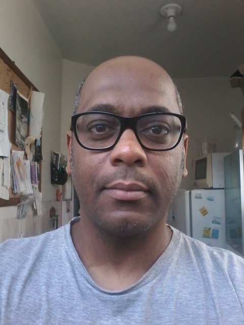WWandering's profile picture. O caminho é estreito